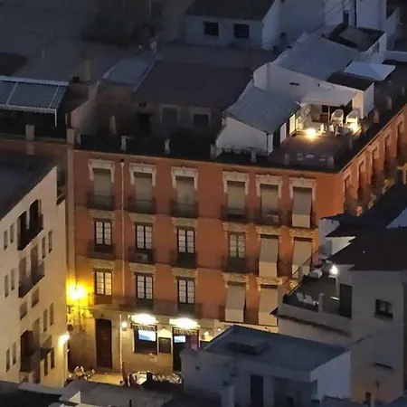 Fabuloso Atico En Calle San Isidro